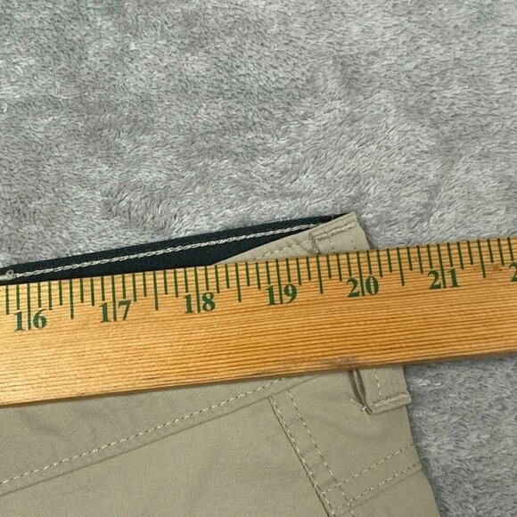 Eddie Bauer Mens 38 Rainier Tech Shorts Nylon Spandex Beige 6756 - Picture 4 of 8